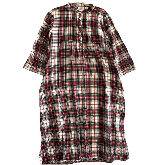 Vtg L.L. Bean Nightgown Medium Petite Plaid Pintuck Flannel Long Sleeve - Picture 1 of 9